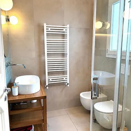 Pharos Apartment