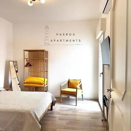 아파트 Pharos 레우카